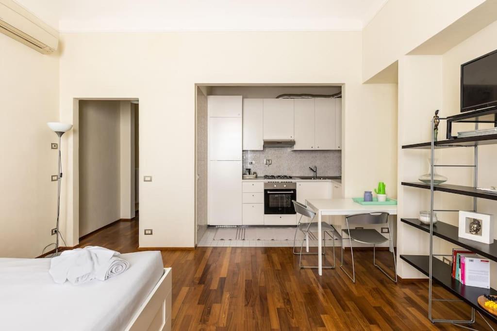 Suite In Via Del Pratello Bologna Buitenkant foto