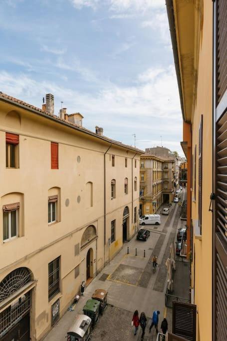 Suite In Via Del Pratello Bologna Buitenkant foto